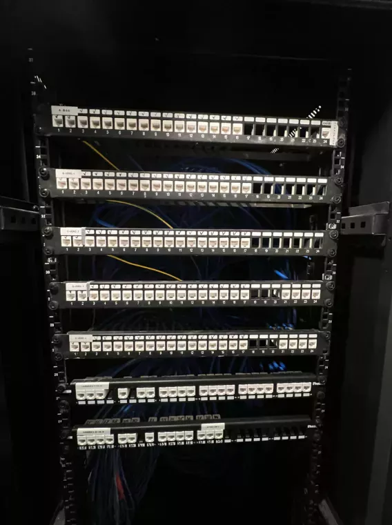 Internet kast / Patchkast Helmond