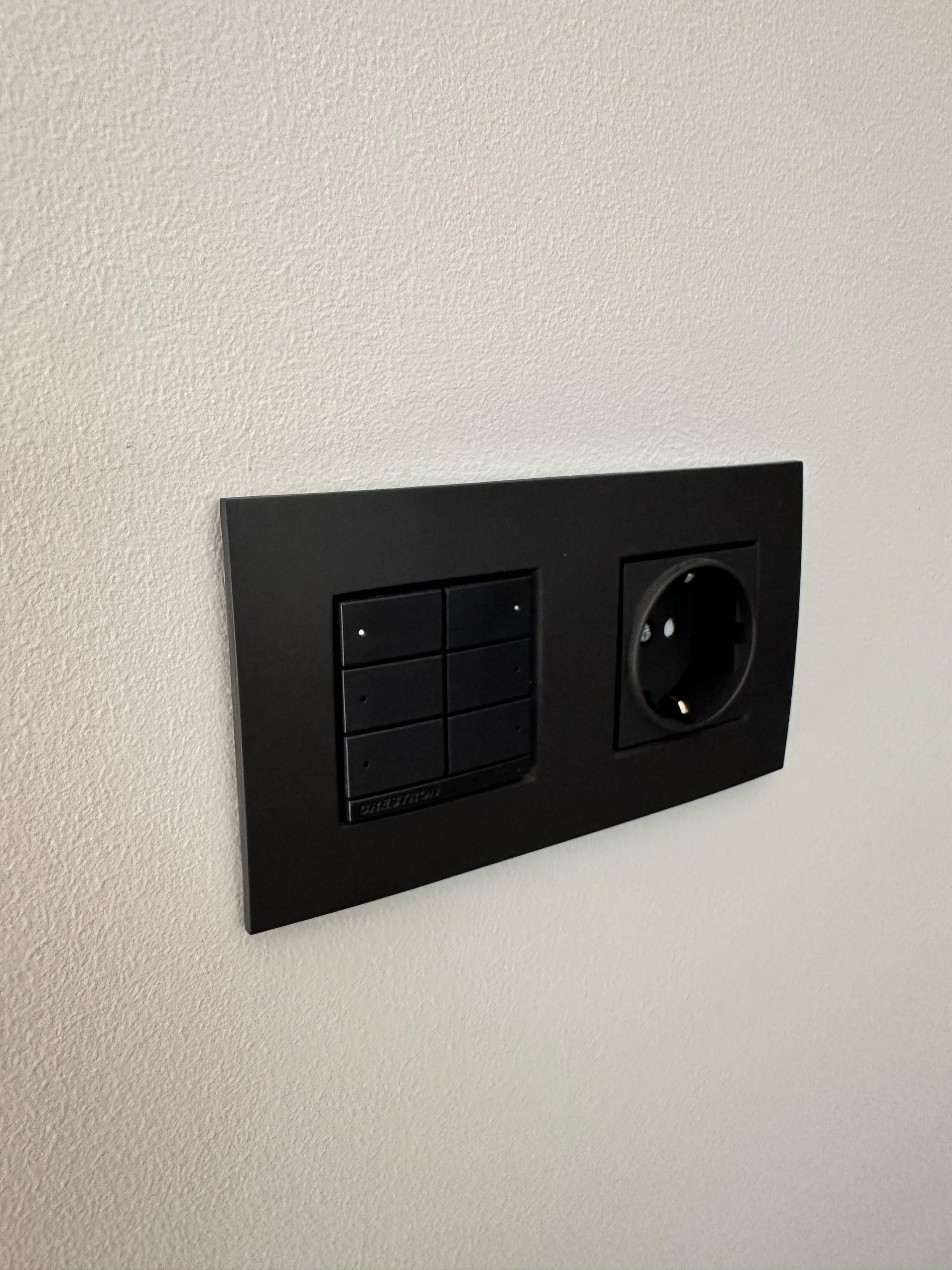 Smart Home Villa